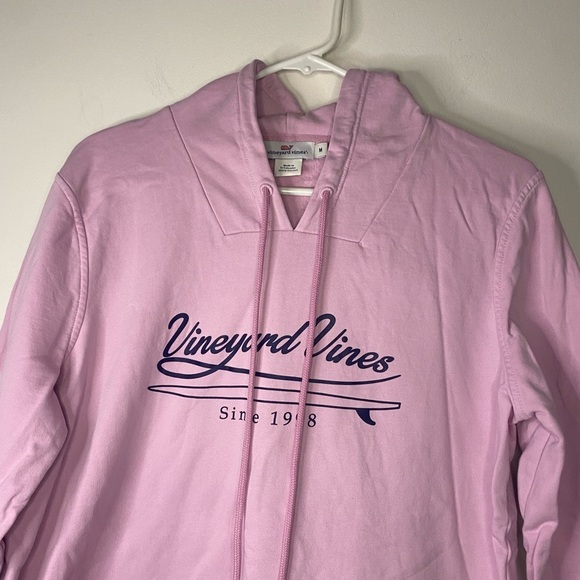 Vineyard Vines Logo Pink Hoodie Sweatshirt 100 Percent Cotton Size Medium - Picture 2 of 16